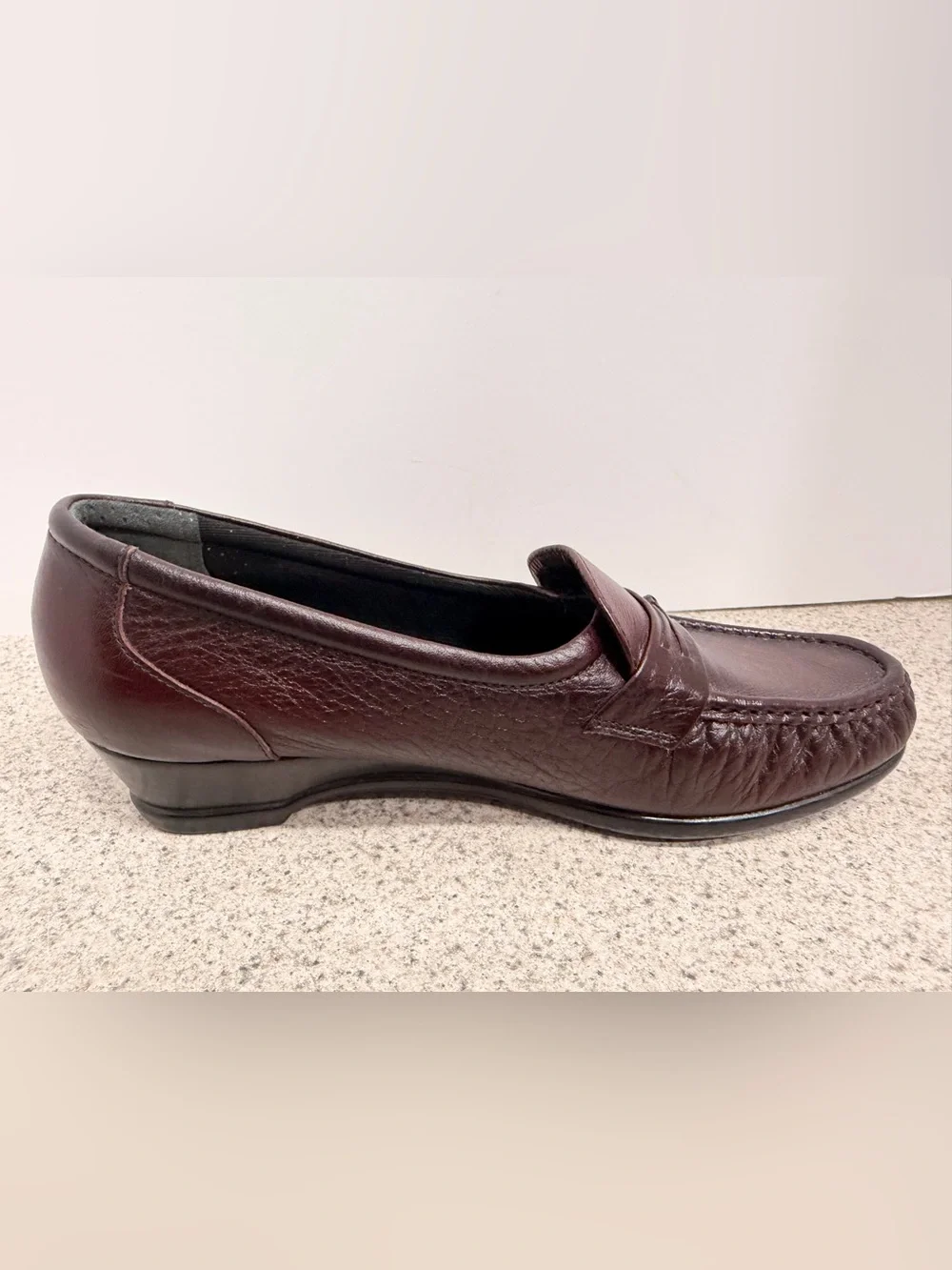SAS Easier Dress Wedge Loafers Tripad Comfort Shoes - Women's Size 8.5 M - Wine